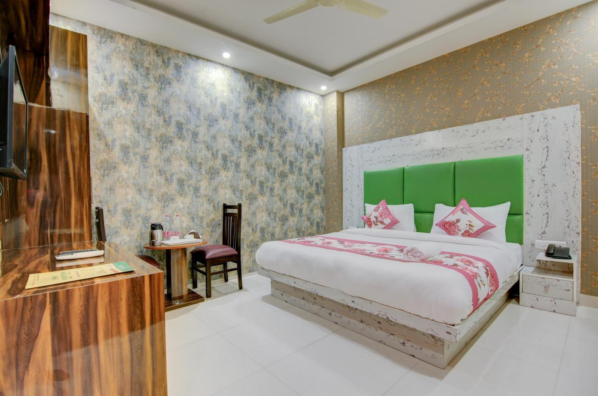 Hotel Smart Signature By Smart Group New Delhi Eksteriør bilde